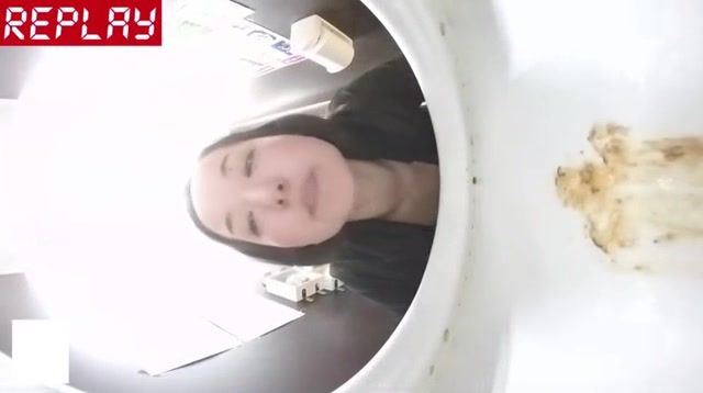 Butch reccomend girl pukes at toilet